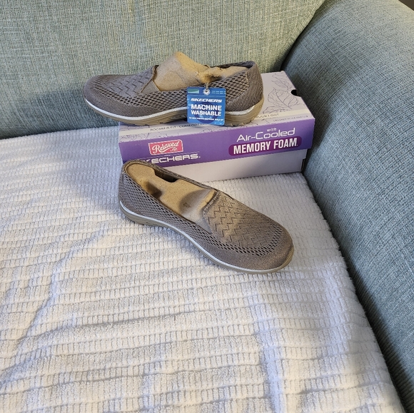 Skechers Womens Reggae Fest Willows Size 7 - Picture 2 of 6